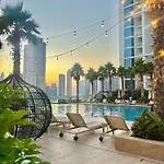 Luxury Studio Near Burj Khalifa